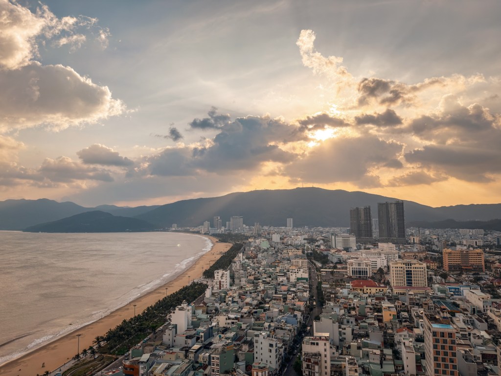 Between Buses and Better&nbsp;Days